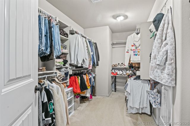 9086 S 253rd Avenue E, Broken Arrow, OK 74014