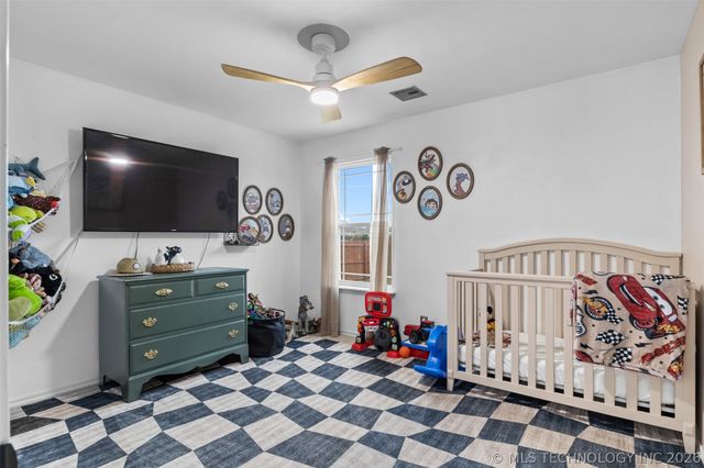 9086 S 253rd Avenue E, Broken Arrow, OK 74014