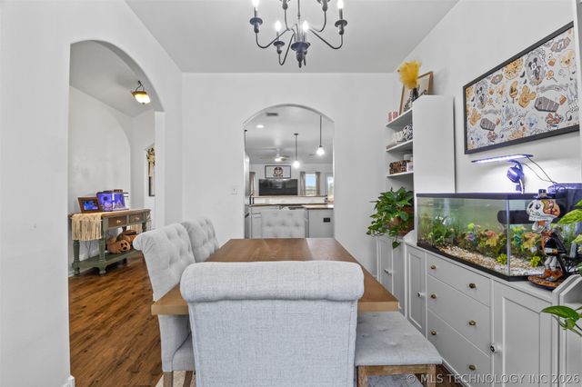 9086 S 253rd Avenue E, Broken Arrow, OK 74014