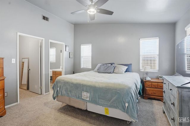 106 Misty Meadow Drive, Bakersfield, CA 93308