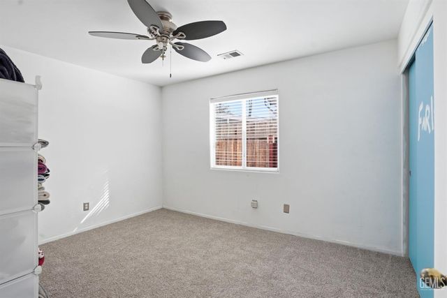 106 Misty Meadow Drive, Bakersfield, CA 93308