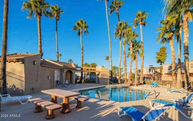 17014 E CALLE DEL ORO -- D, Fountain Hills, AZ 85268