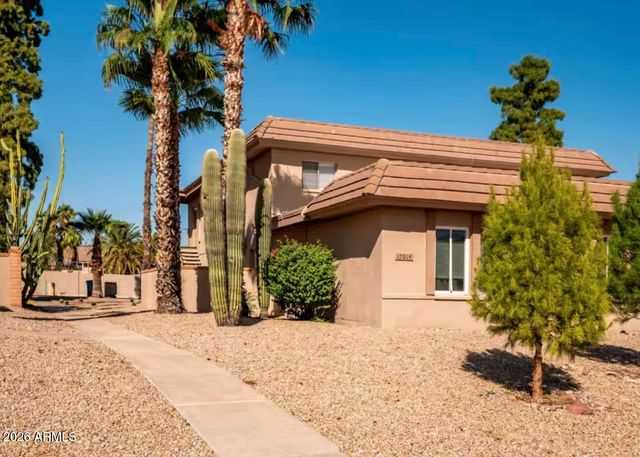 17014 E CALLE DEL ORO -- D, Fountain Hills, AZ 85268