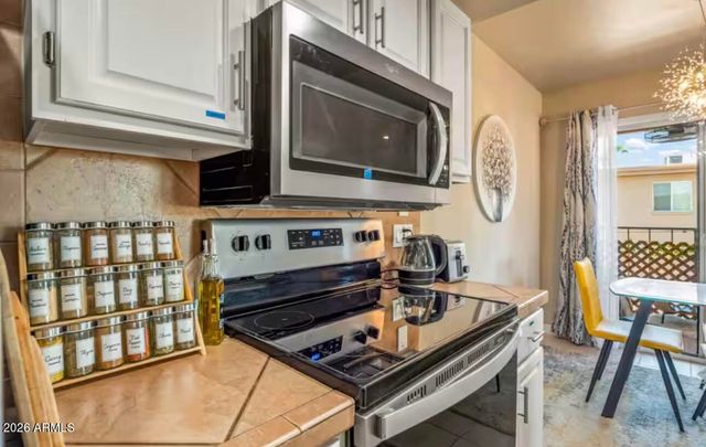 17014 E CALLE DEL ORO -- D, Fountain Hills, AZ 85268