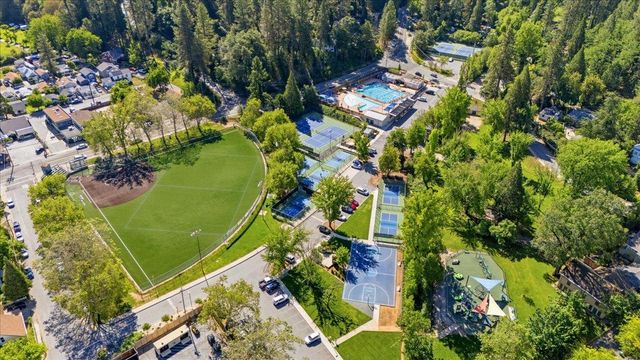112 Kendall St, Grass Valley, CA 95945