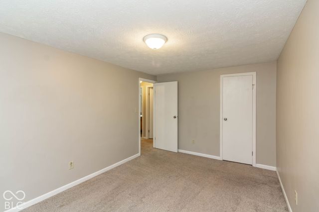 8234 Ontario Lane, Indianapolis, IN 46268