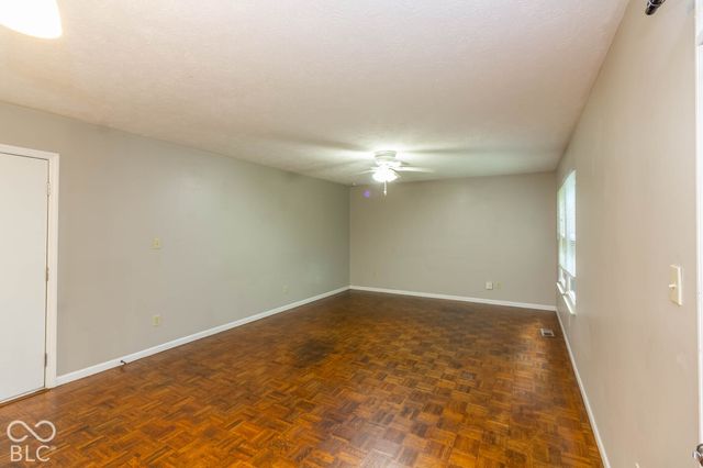 8234 Ontario Lane, Indianapolis, IN 46268