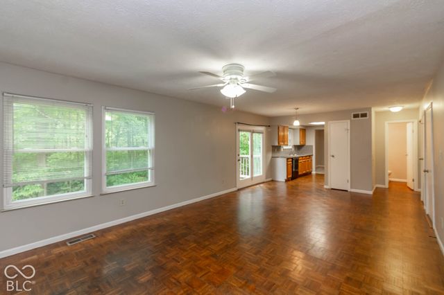 8234 Ontario Lane, Indianapolis, IN 46268
