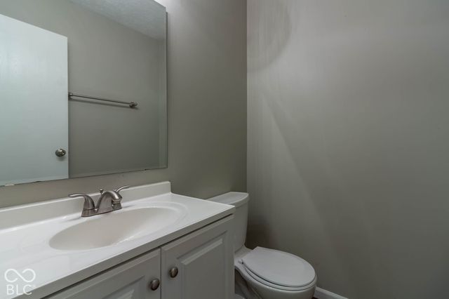 8234 Ontario Lane, Indianapolis, IN 46268
