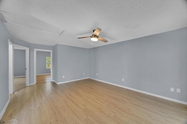 3876 Devine Road, Fort Pierce, FL 34981