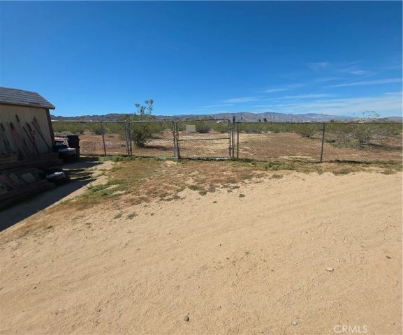 5566 Oleta, Landers, CA 92285
