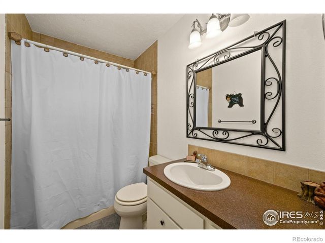 269 Cox Court, Bellvue, CO 80512