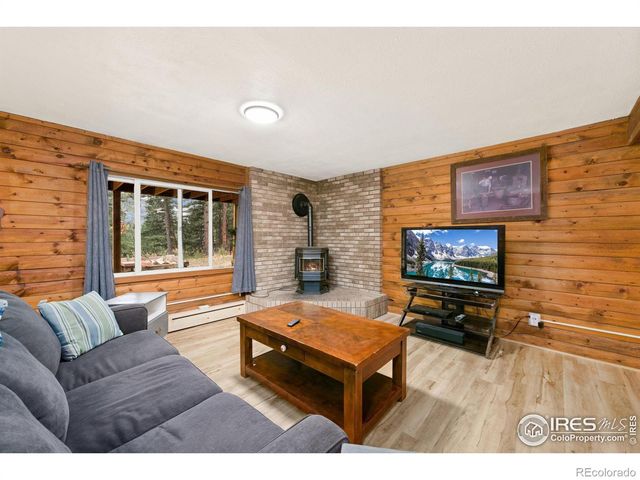 269 Cox Court, Bellvue, CO 80512