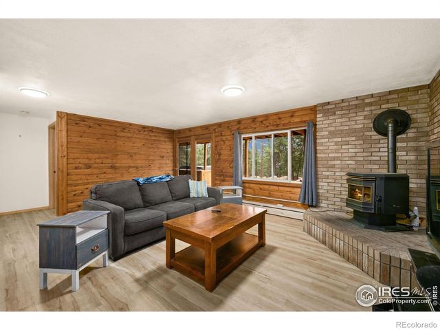269 Cox Court, Bellvue, CO 80512
