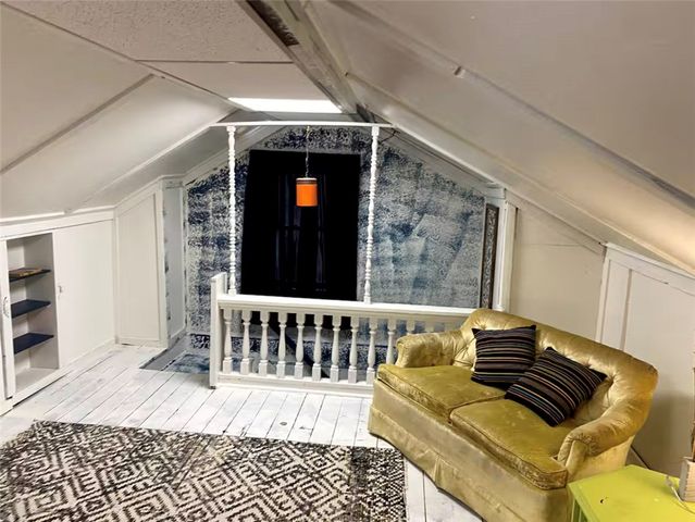 91 Westwood St, Mt Washington, PA 15211