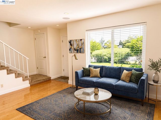 1391 Spring Valley Cmn, Livermore, CA 94551