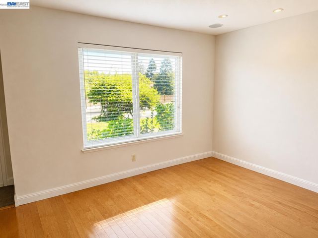 1391 Spring Valley Cmn, Livermore, CA 94551