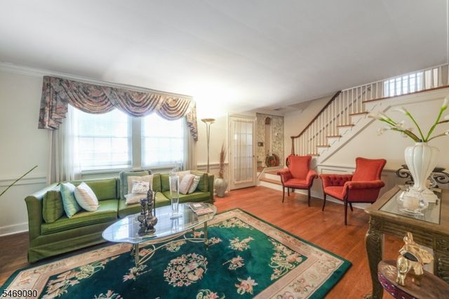 12 Eder Ter, South Orange Village Twp., NJ 07079