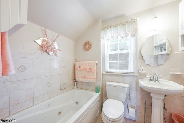 12 Eder Ter, South Orange Village Twp., NJ 07079