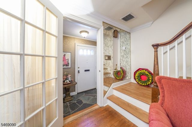 12 Eder Ter, South Orange Village Twp., NJ 07079