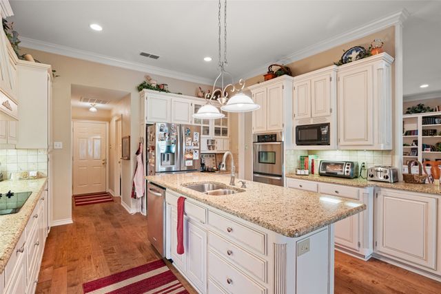 8913 Brierfield Road, Granbury, TX 76049