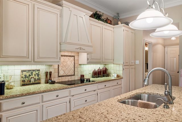 8913 Brierfield Road, Granbury, TX 76049