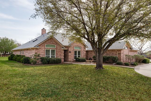 8913 Brierfield Road, Granbury, TX 76049