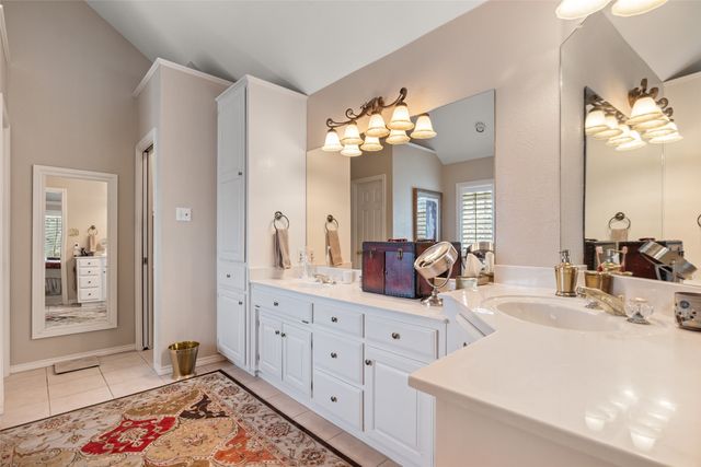 8913 Brierfield Road, Granbury, TX 76049