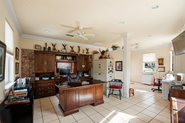 8913 Brierfield Road, Granbury, TX 76049