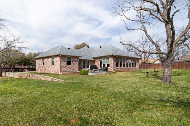 8913 Brierfield Road, Granbury, TX 76049