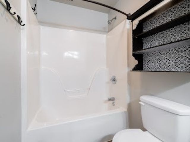 39 Glasgow Drive, Bella Vista, AR 72715