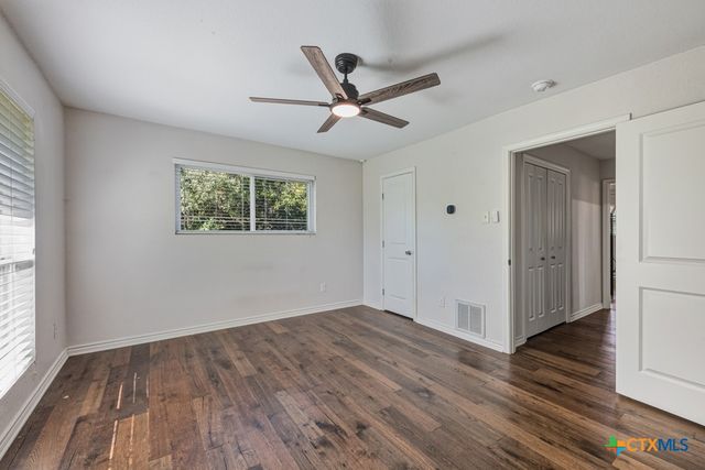 21 Royal Crest, New Braunfels, TX 78130