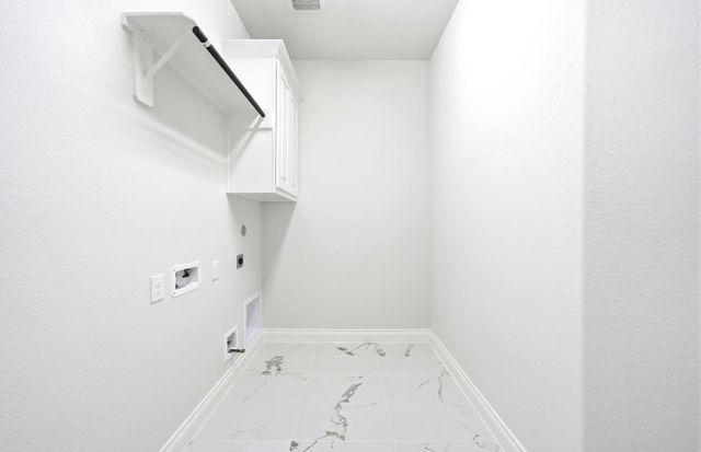 9749 Roaring River Falls Lane, Porter, TX 77365