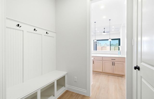 9749 Roaring River Falls Lane, Porter, TX 77365