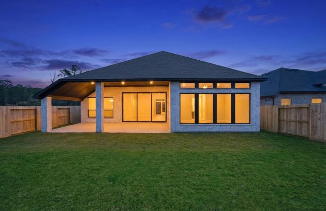 9749 Roaring River Falls Lane, Porter, TX 77365