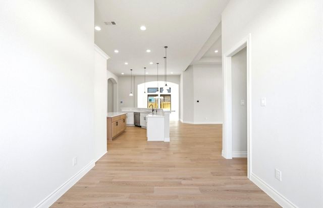 9749 Roaring River Falls Lane, Porter, TX 77365