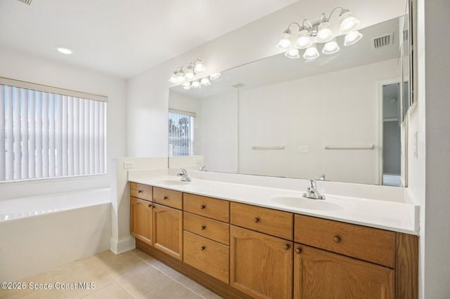 170 Portside Avenue 105, Cape Canaveral, FL 32920