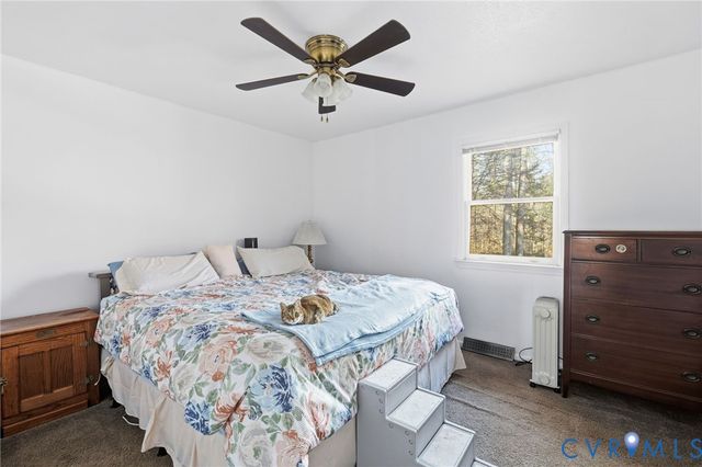 6704 Clark Rd, Powhatan, VA 23139