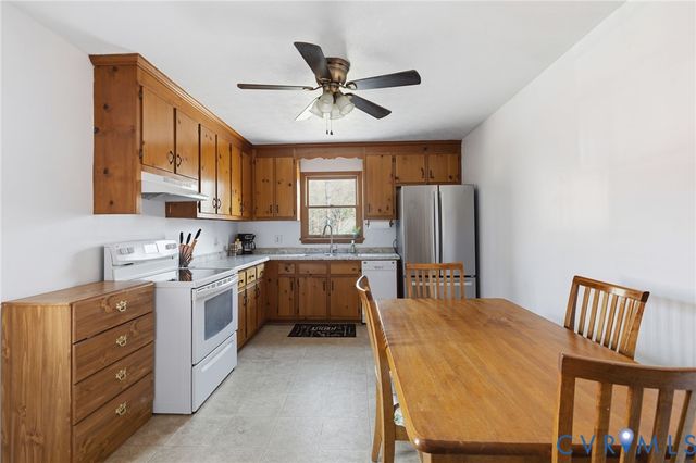 6704 Clark Rd, Powhatan, VA 23139