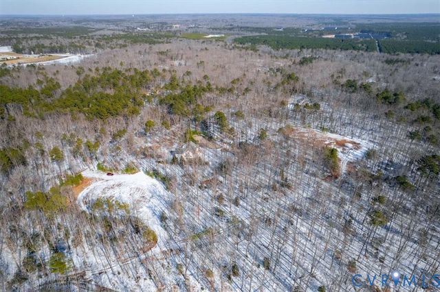 13531 Cedar Creek Rd, Moseley, VA 23838