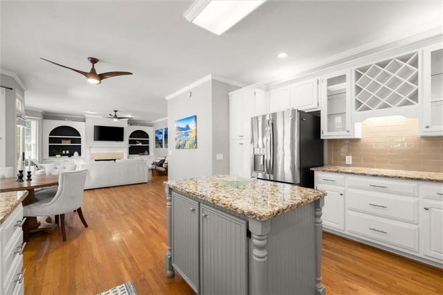 5020 Hamptons Club Drive, Alpharetta, GA 30004