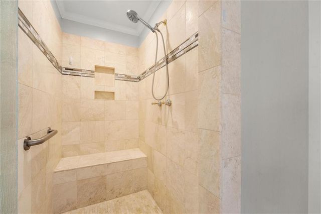 5020 Hamptons Club Drive, Alpharetta, GA 30004