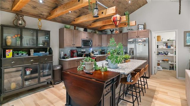 403 W Kaskaskia Street, Paola, KS 66071