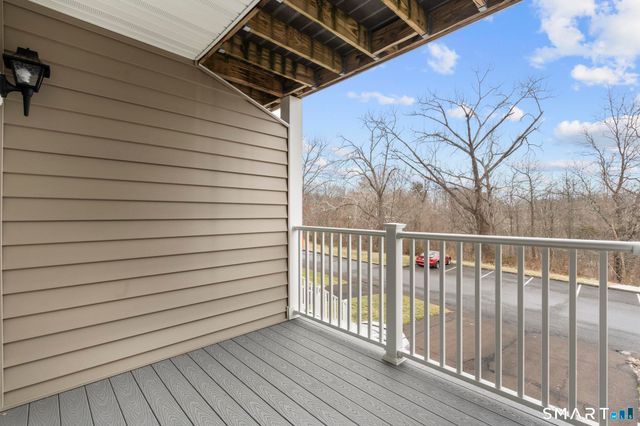 133 Peddlars Drive 133, Branford, CT 06405