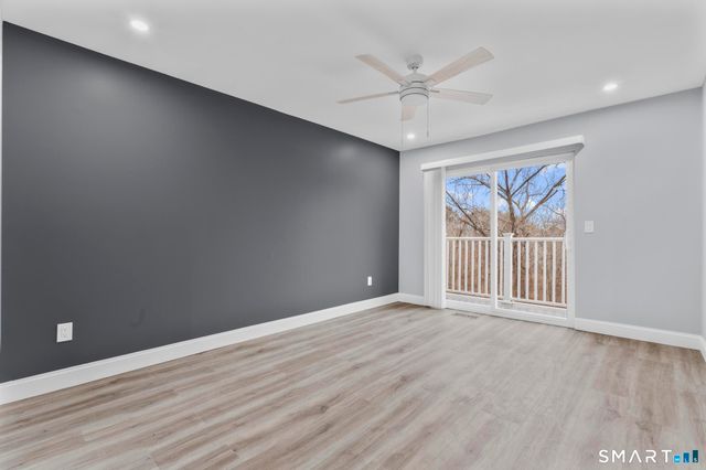 133 Peddlars Drive 133, Branford, CT 06405