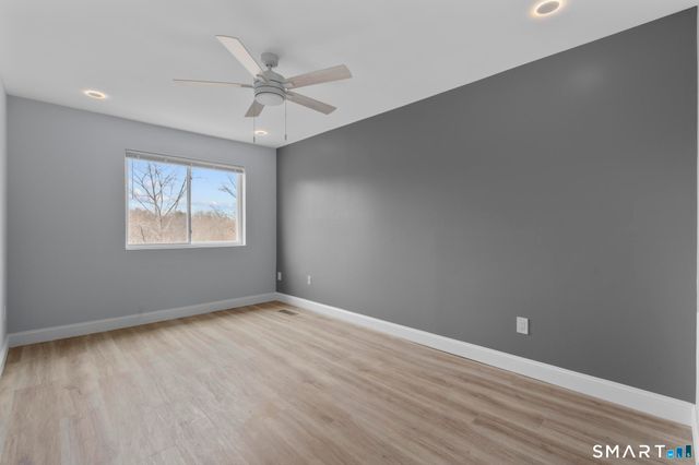 133 Peddlars Drive 133, Branford, CT 06405