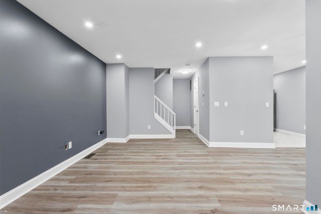 133 Peddlars Drive 133, Branford, CT 06405