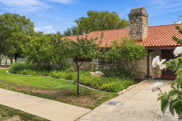 2020 W Kings Hwy, San Antonio, TX 78201
