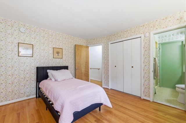2687 Apple Way, Ann Arbor, MI 48104
