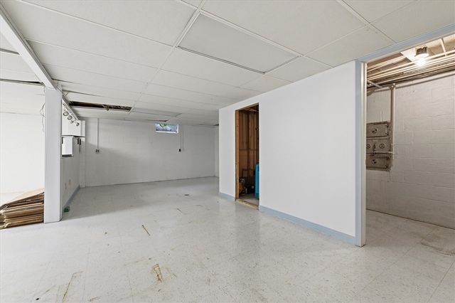 2687 Apple Way, Ann Arbor, MI 48104